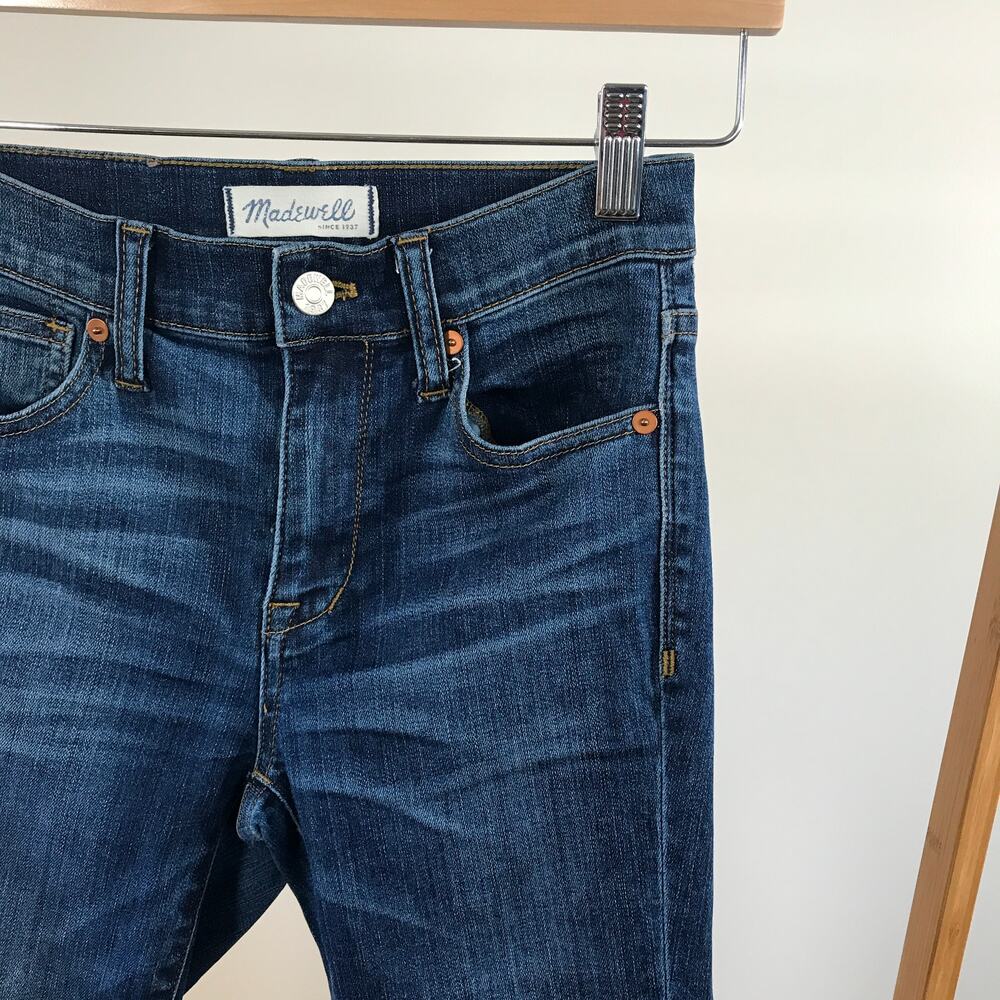 Madewell • 9” High-Rise Skinny Jeans Dayton Wash - Picture 2 of 7